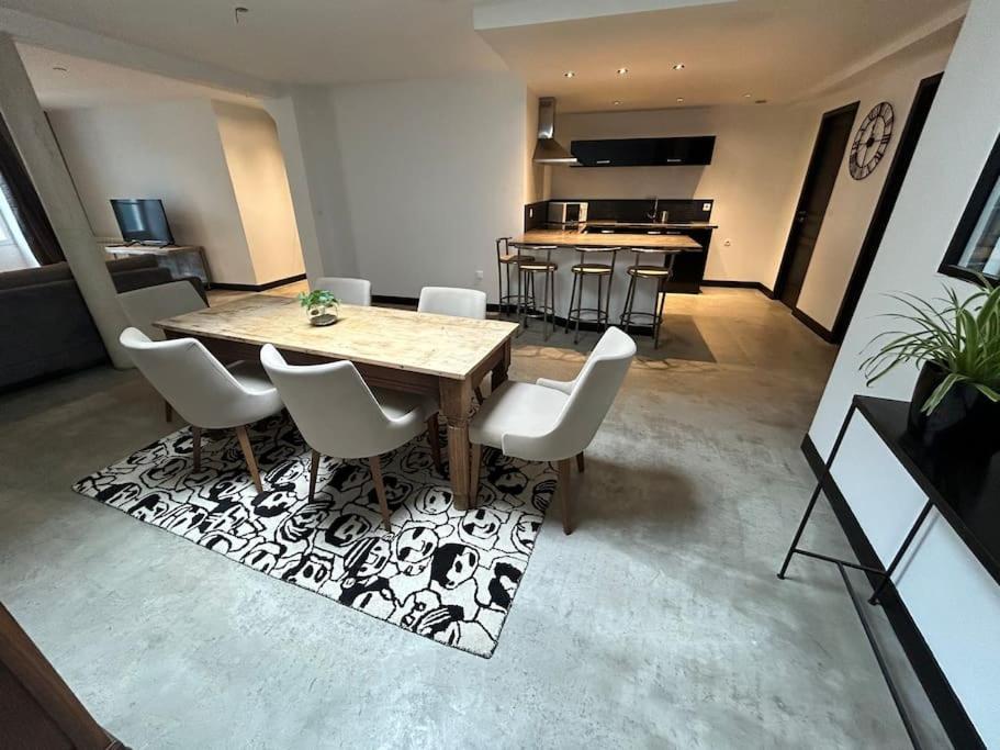 Appartement Loft Laval Centre Ngoại thất bức ảnh